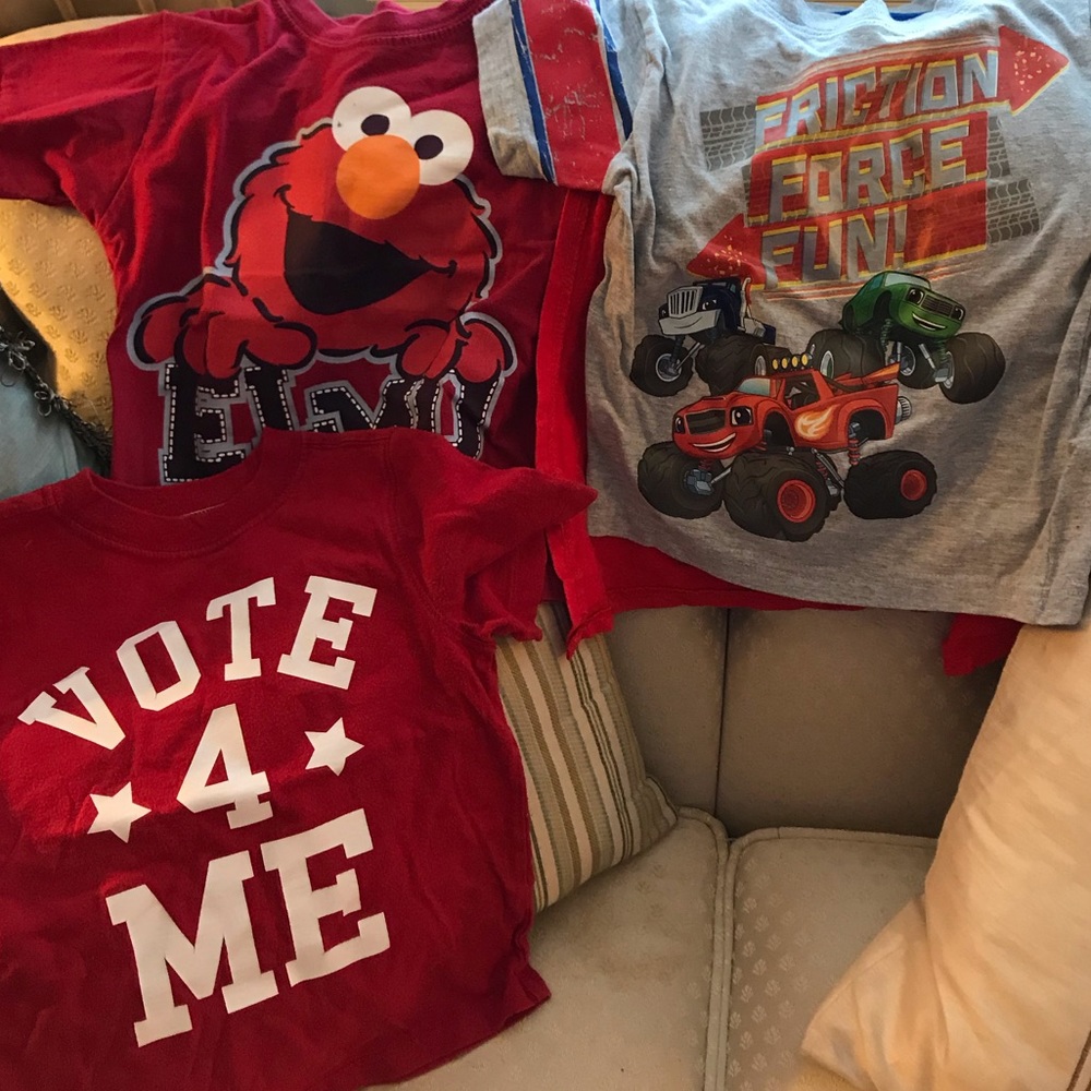 Lot of 3 SS T-shirts 3T Blaze, vote, Elmo